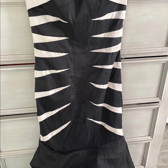Jessica McClintock vintage strapless elegant long gownsize 2